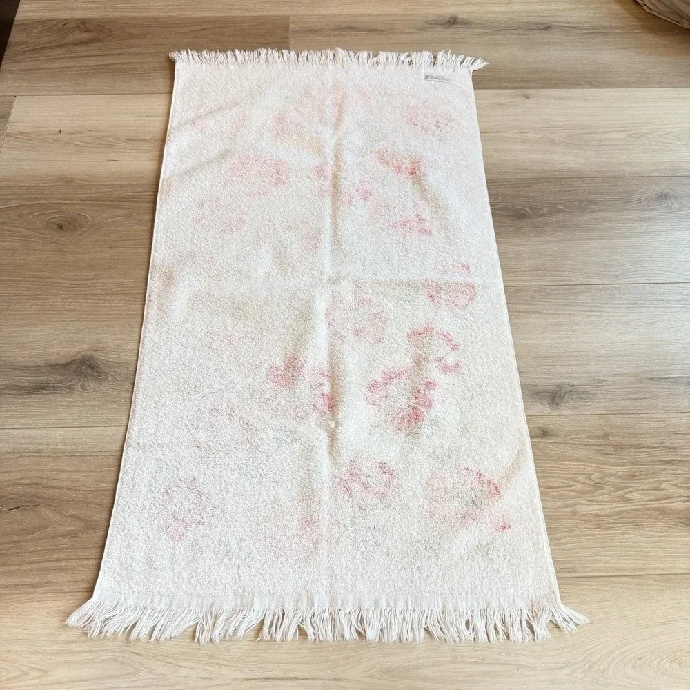 Lady Pepperell Vintage Floral Bath Towel Fringe Pink Roses 21x34